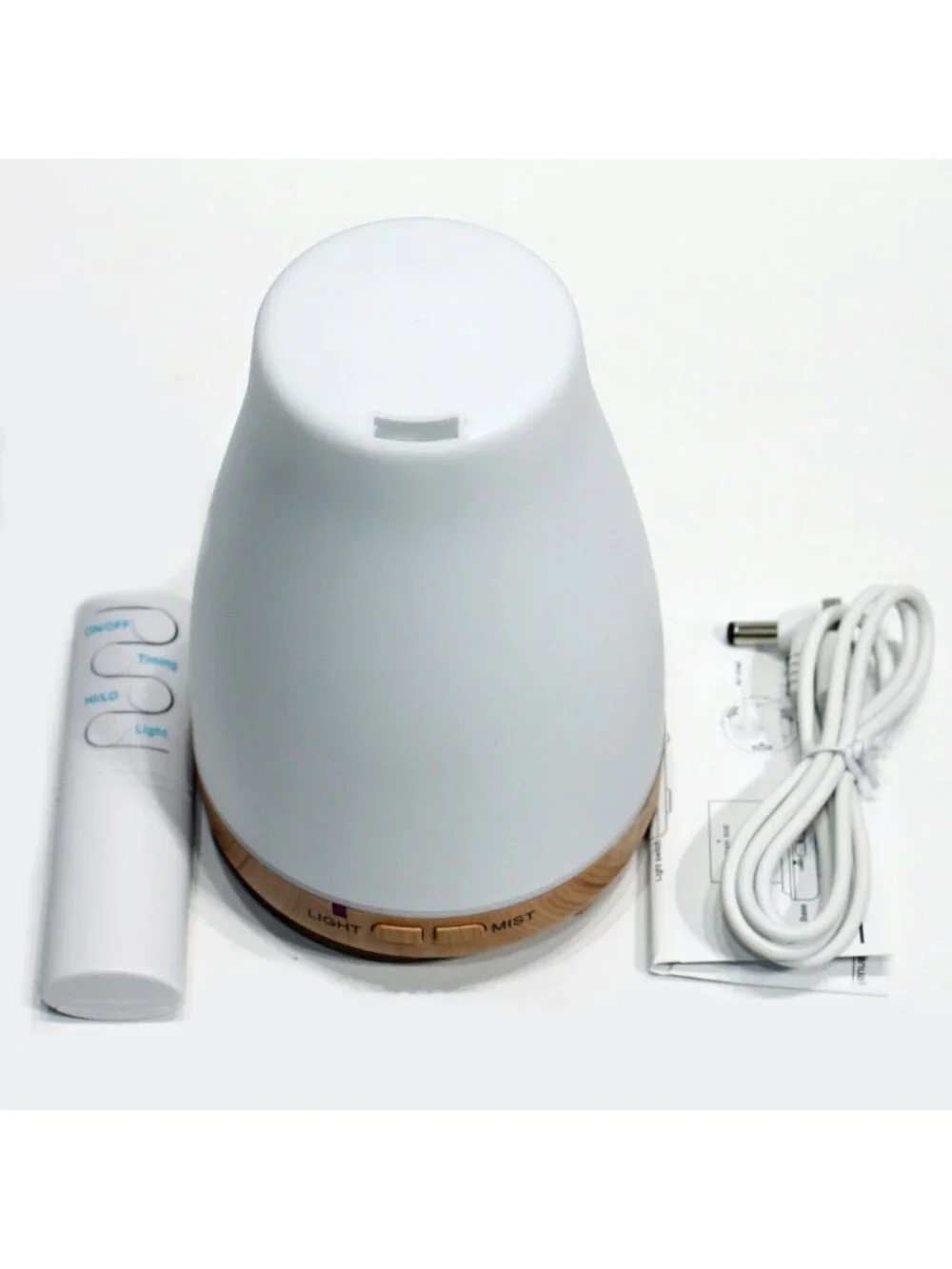 USB Essential Oil Diffuser 200ml Small Cool Mist Humidifier w/ Remote White